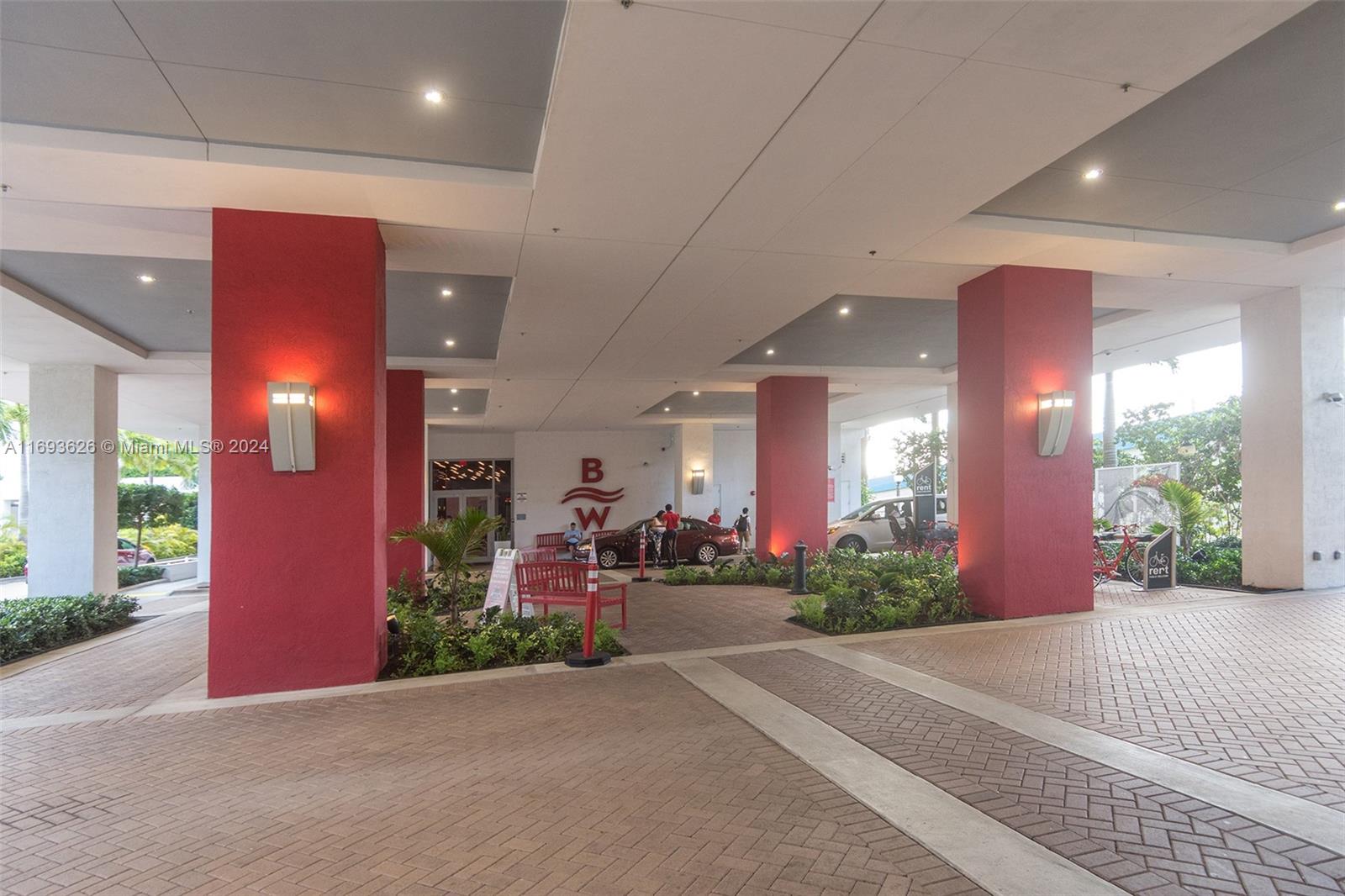 BEACHWALK CONDOMINIUM - Residential Lease