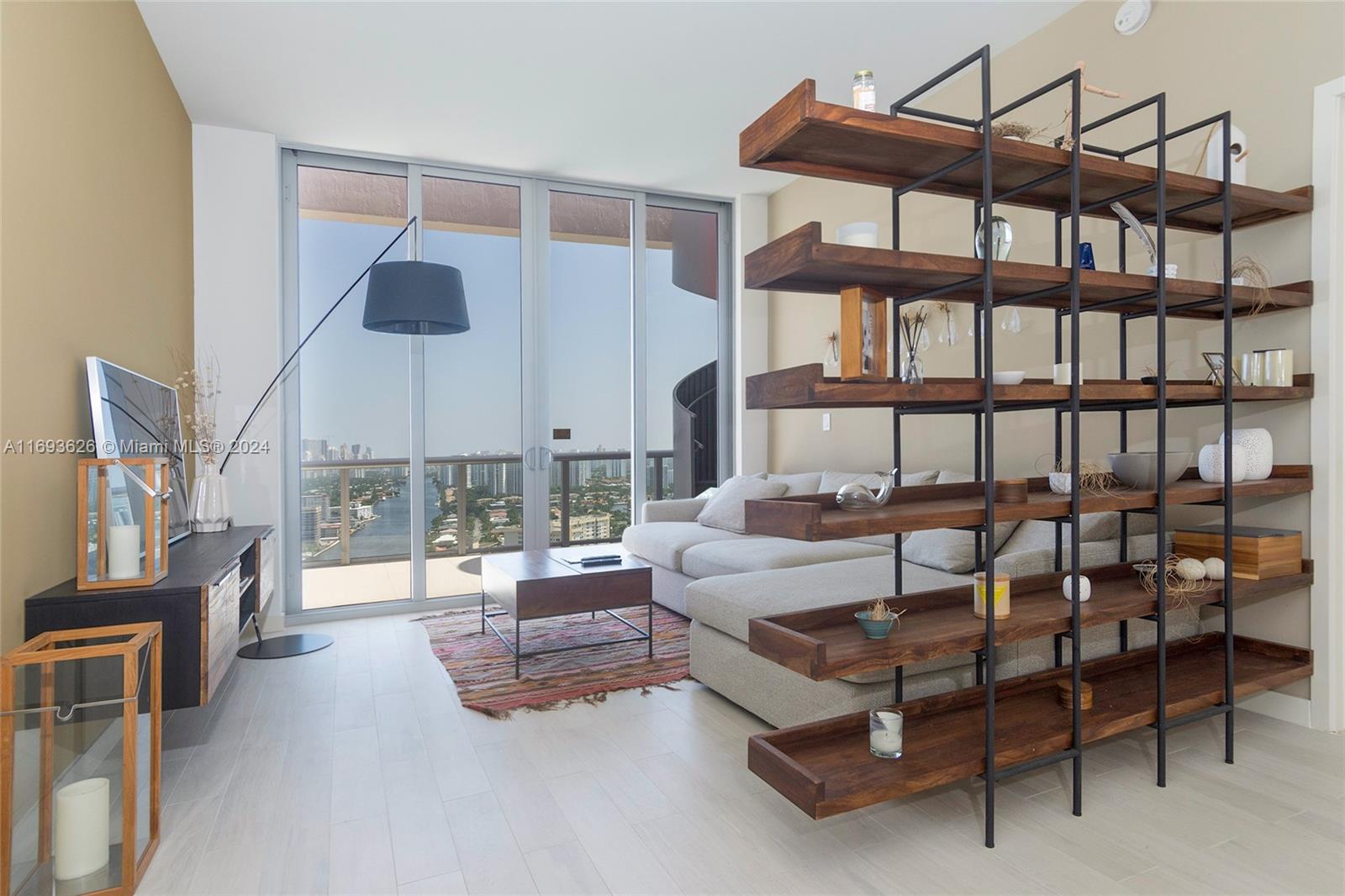 BEACHWALK CONDOMINIUM - Residential Lease