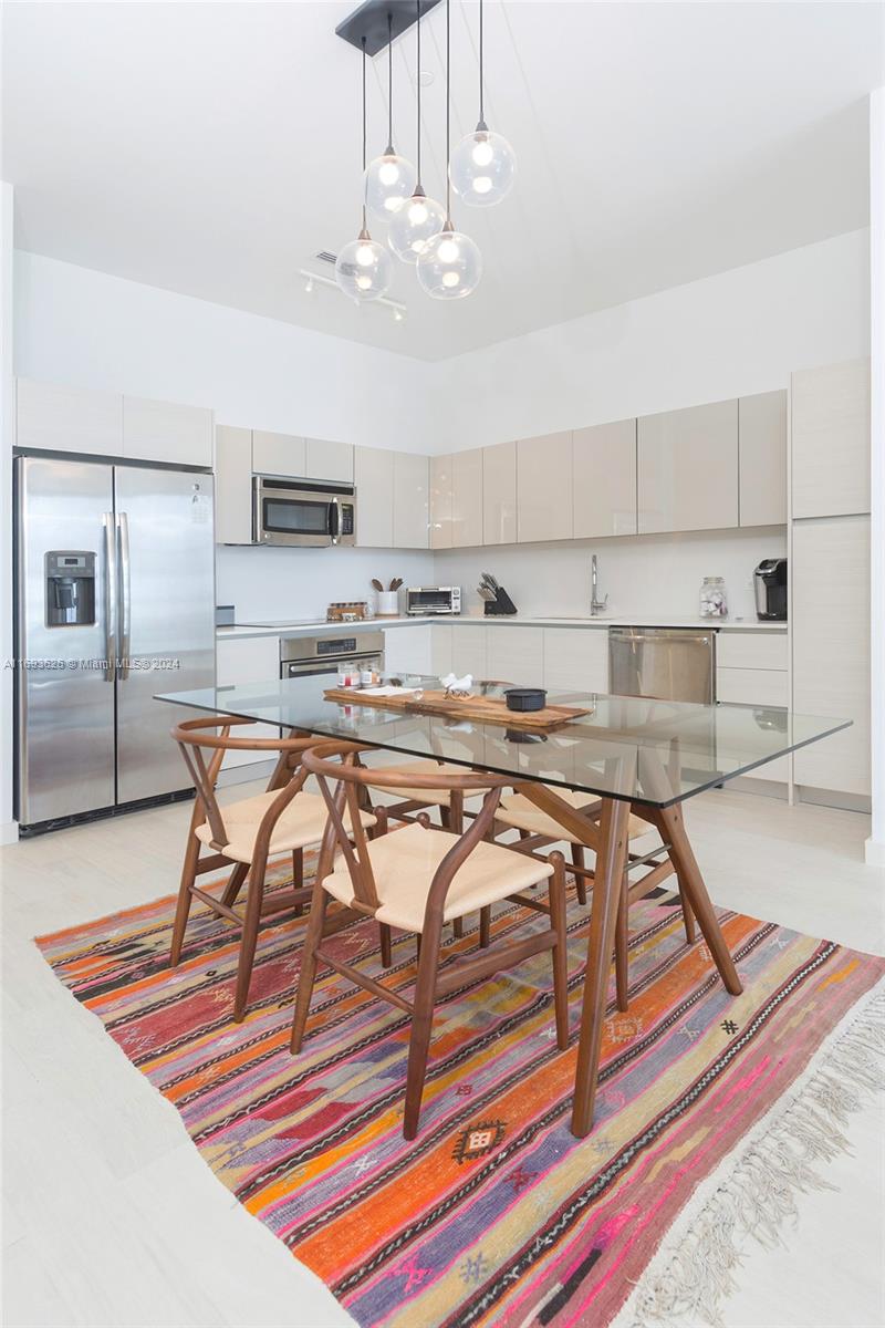 BEACHWALK CONDOMINIUM - Residential Lease