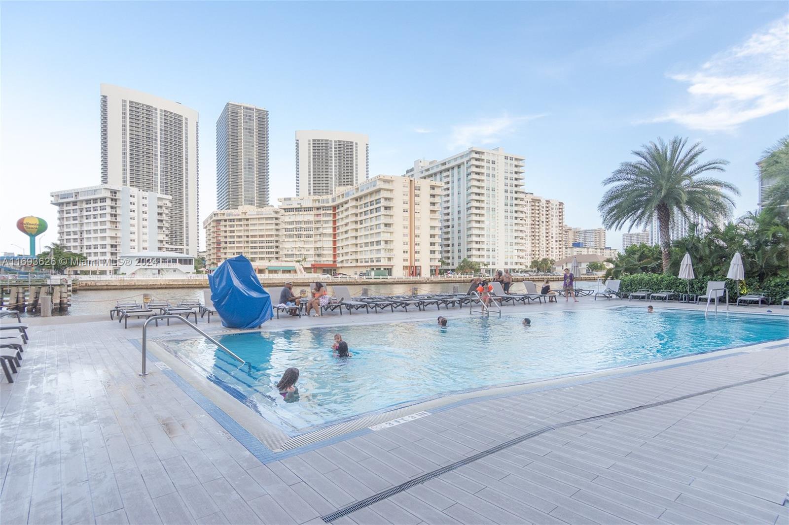 BEACHWALK CONDOMINIUM - Residential Lease