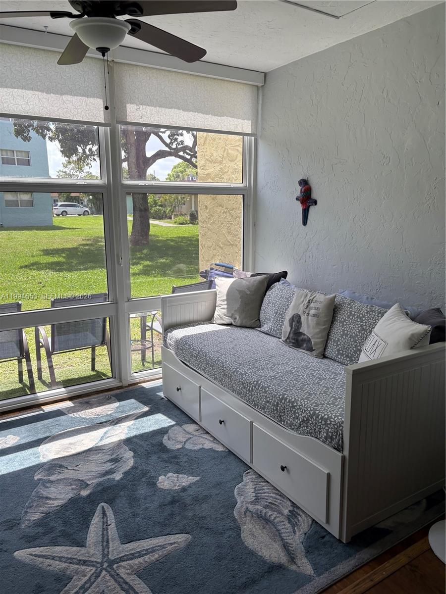 NATURA CONDO NO 2 - Residential