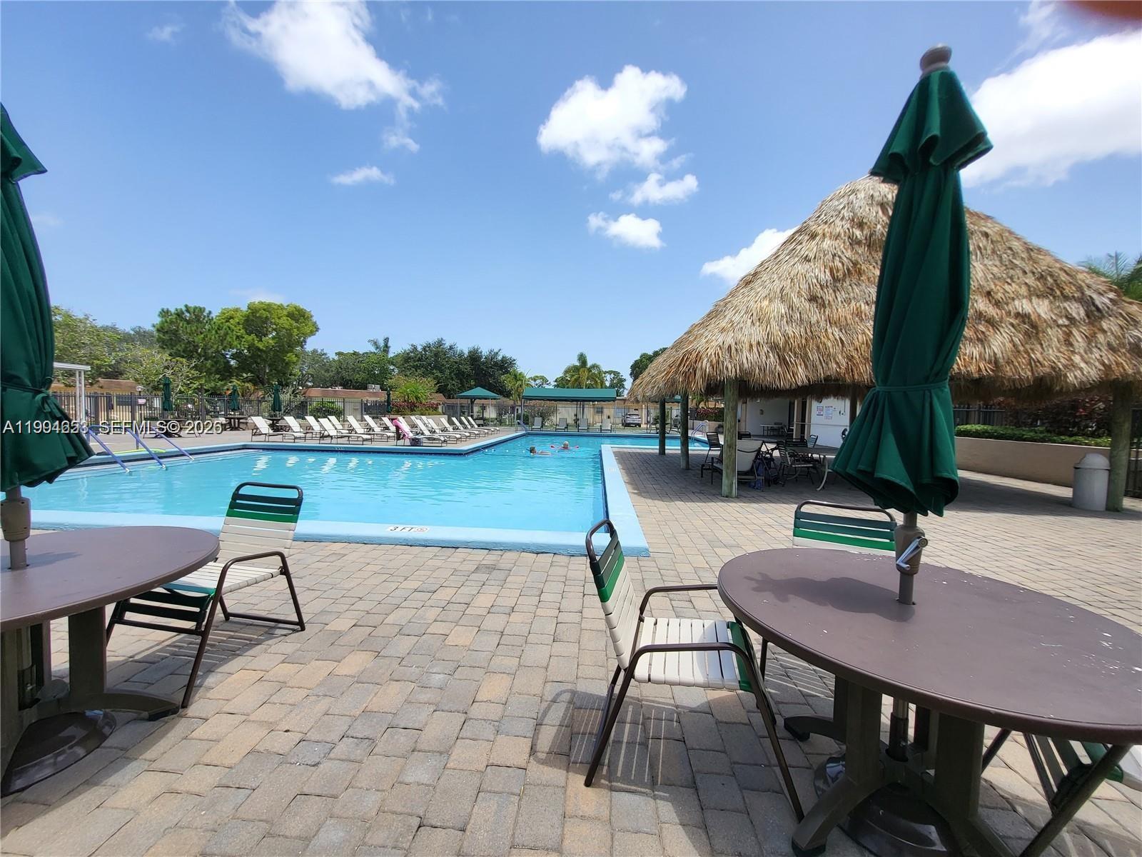 NATURA CONDO NO 2 - Residential