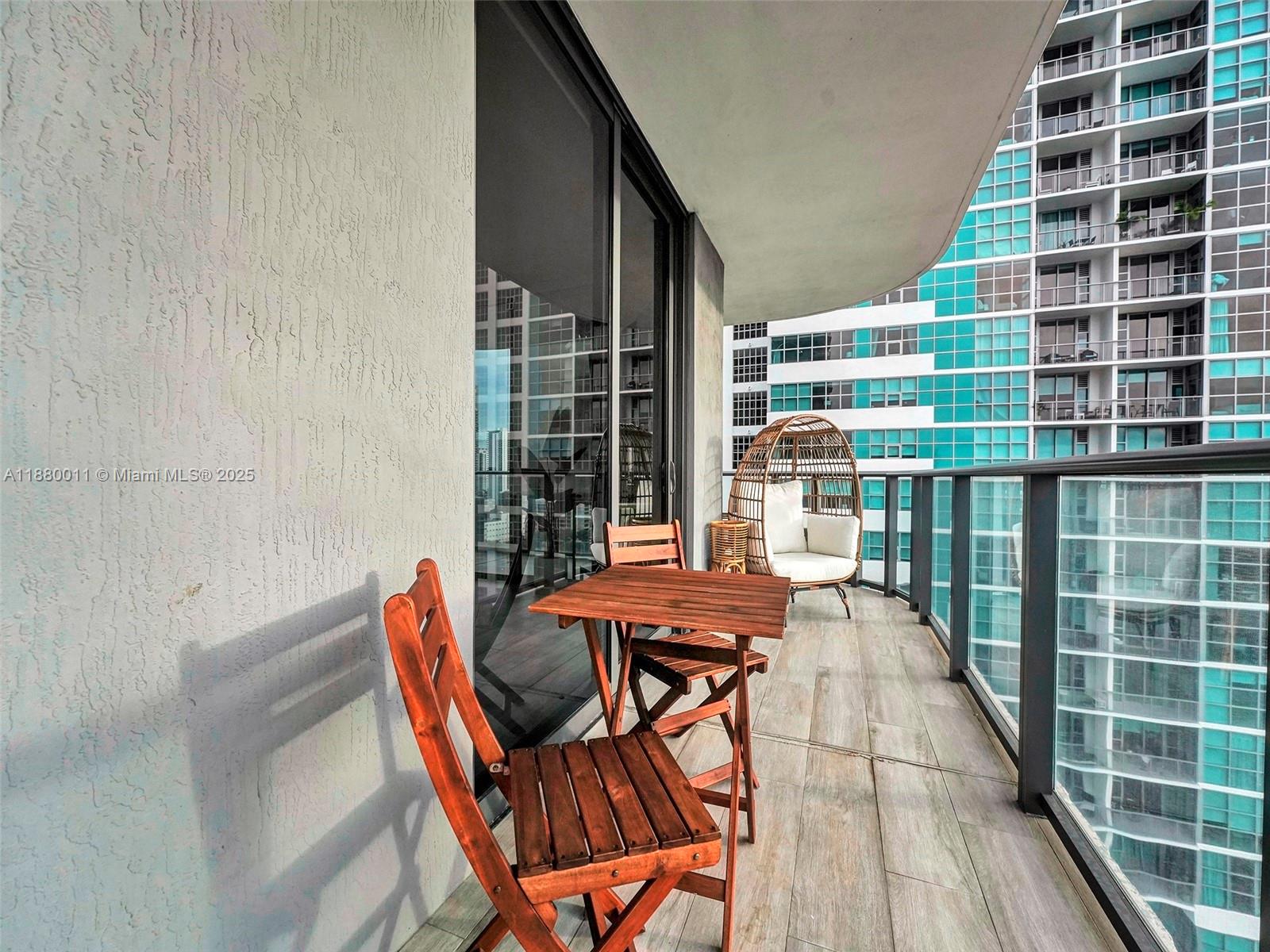 3401 MIDTOWN CONDO - Residential Lease