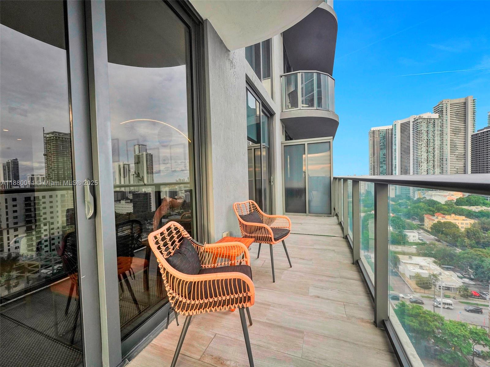 3401 MIDTOWN CONDO - Residential Lease