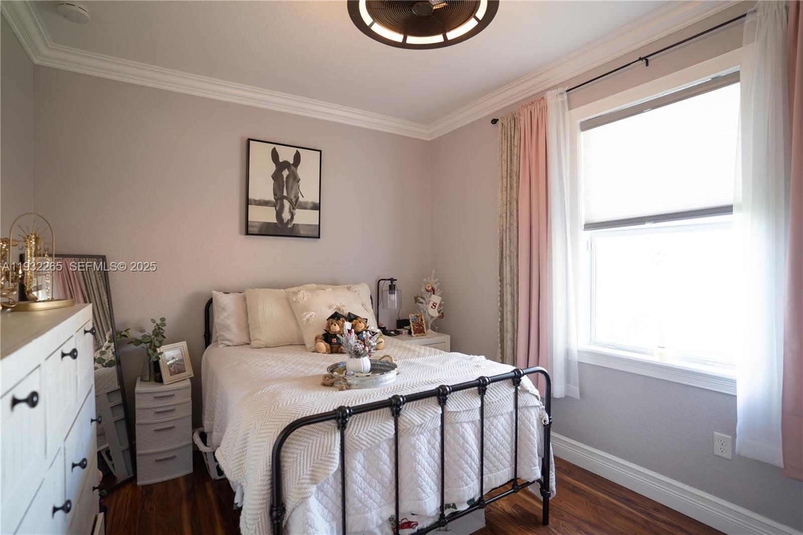 REDLAND REEF - Residential