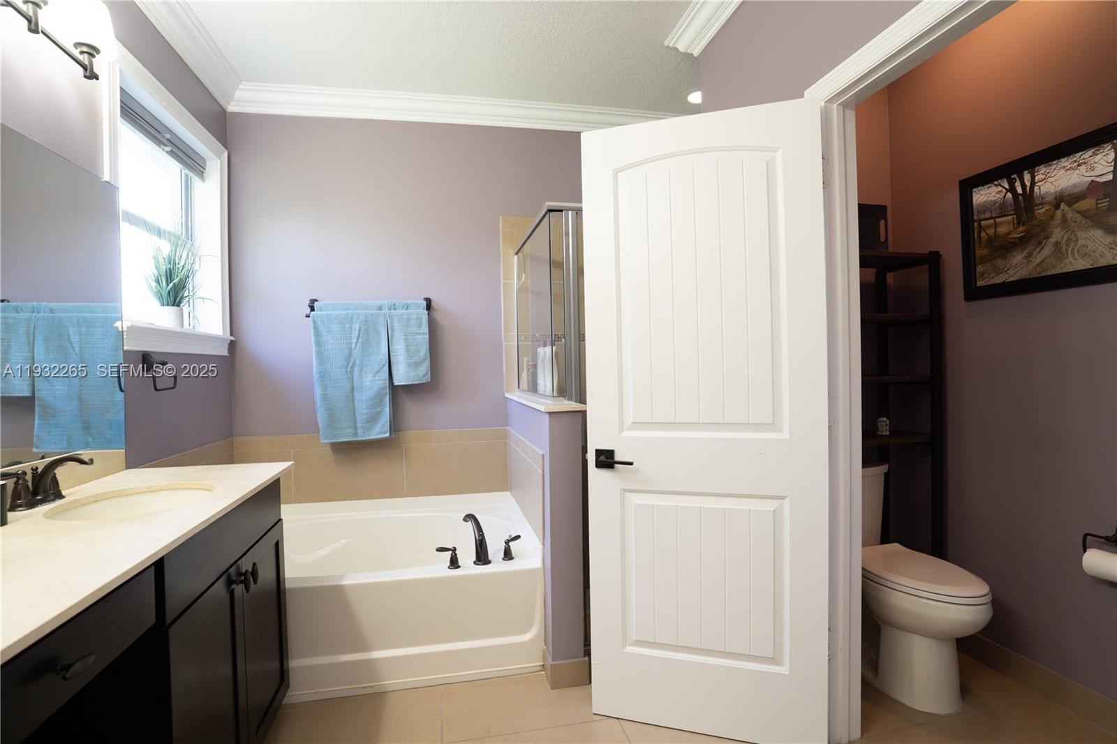 REDLAND REEF - Residential