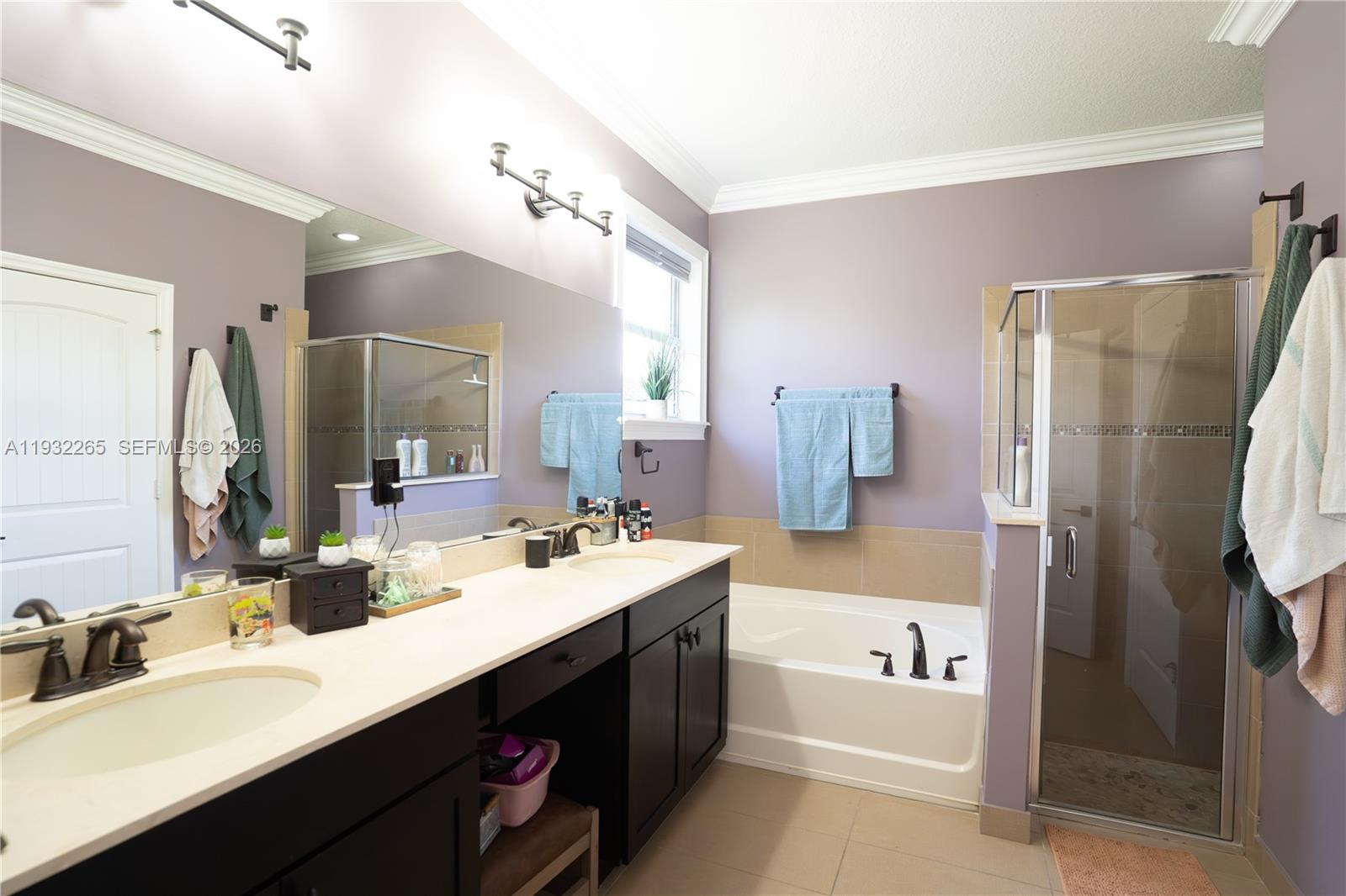 REDLAND REEF - Residential