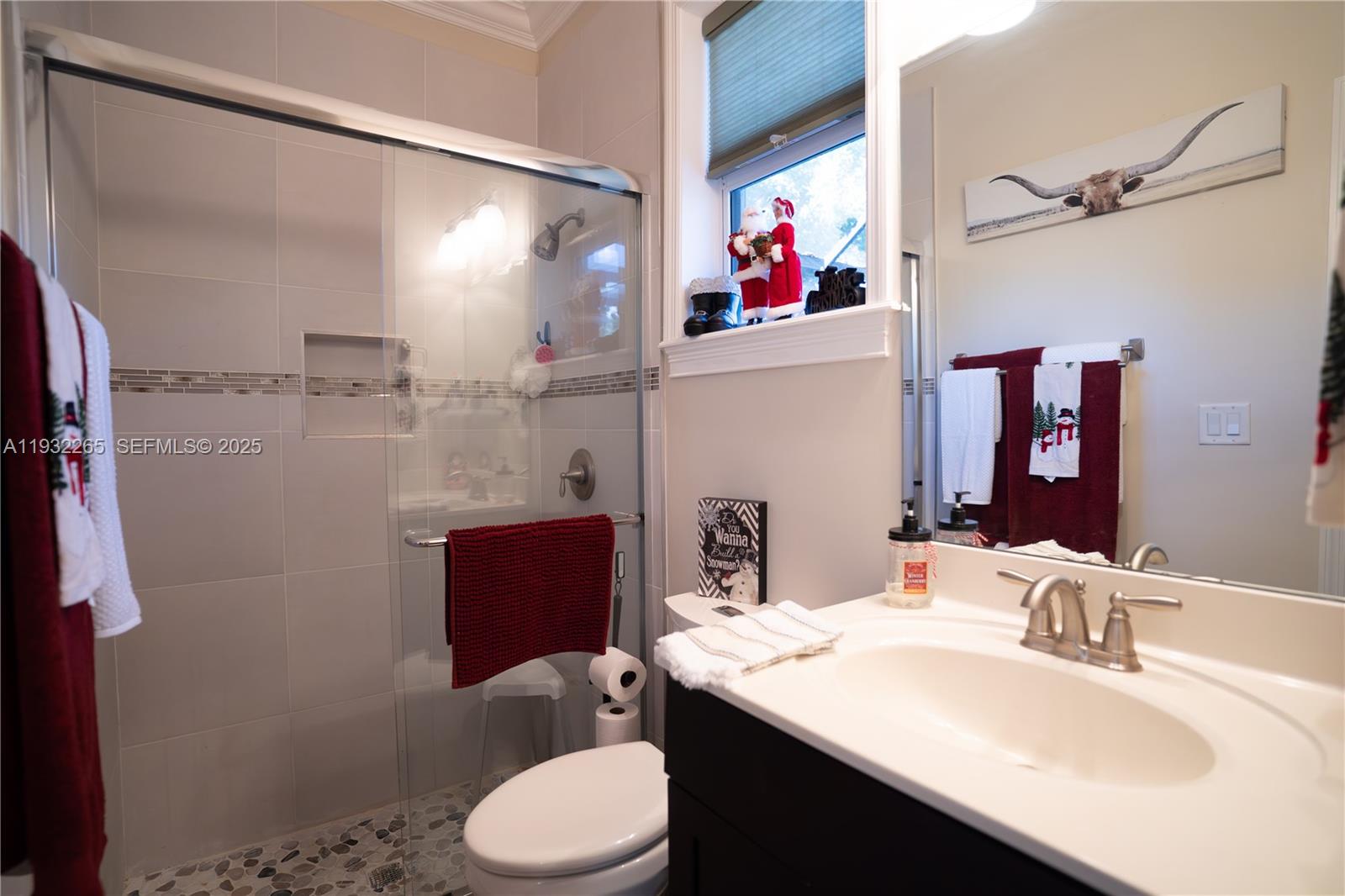 REDLAND REEF - Residential