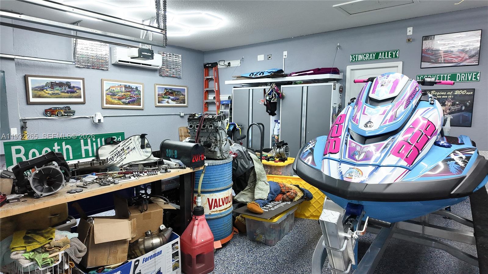 REDLAND REEF - Residential