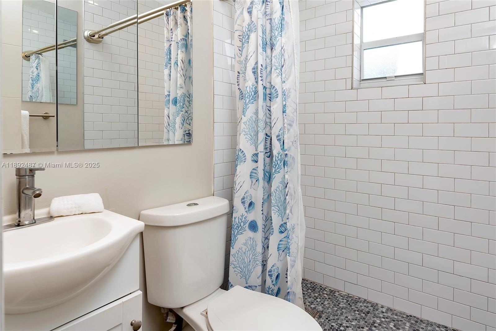 BUENA VISTA HEIGHTS ADDN - Residential Income