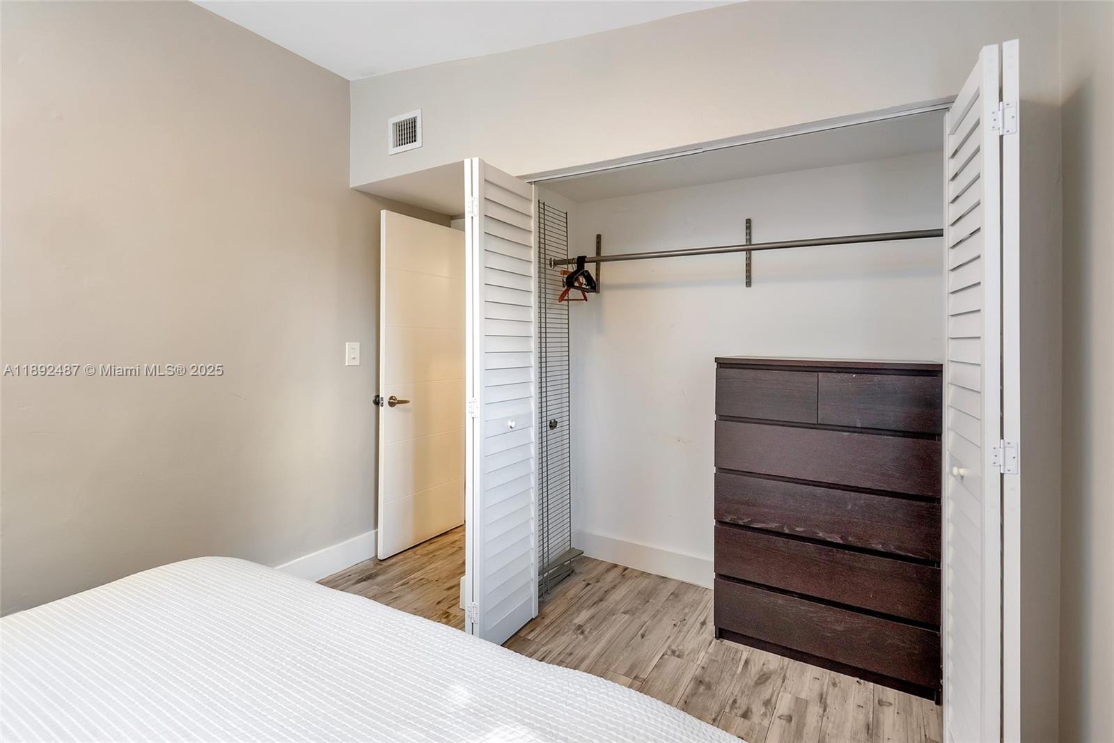 BUENA VISTA HEIGHTS ADDN - Residential Income
