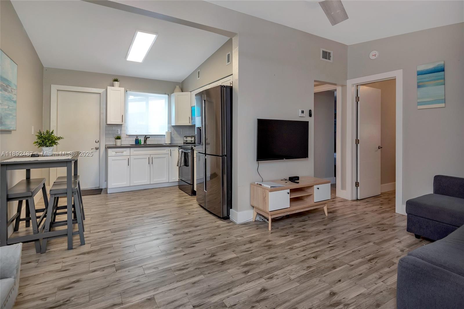 BUENA VISTA HEIGHTS ADDN - Residential Income