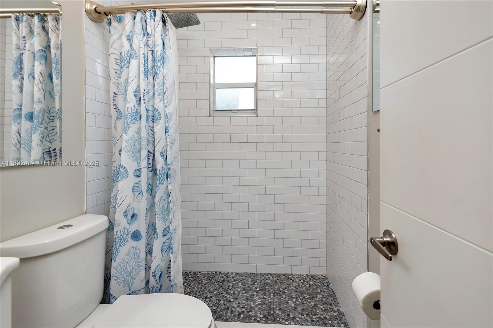 BUENA VISTA HEIGHTS ADDN - Residential Income
