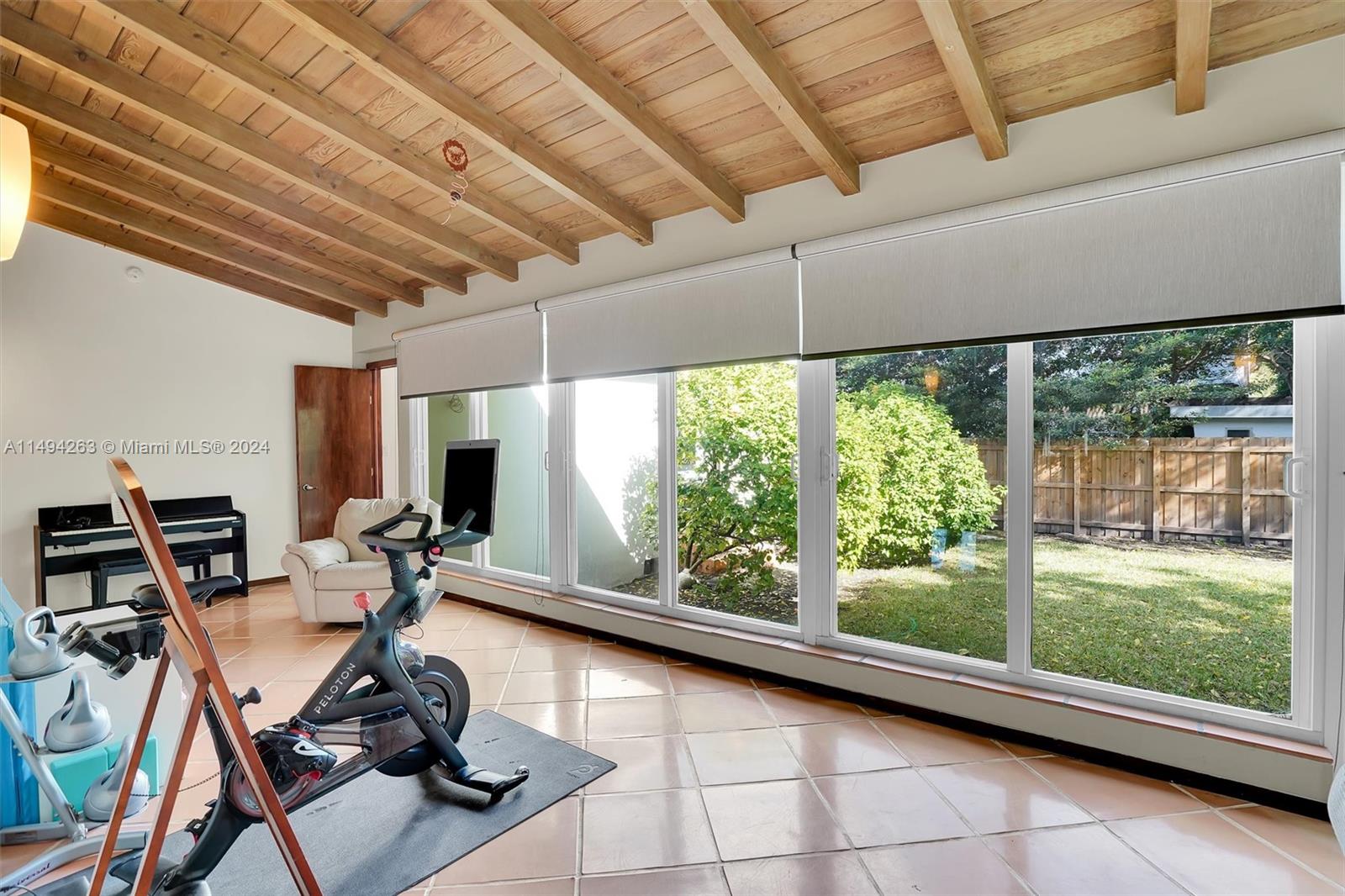 NAUTILUS EXTENSION - Residential