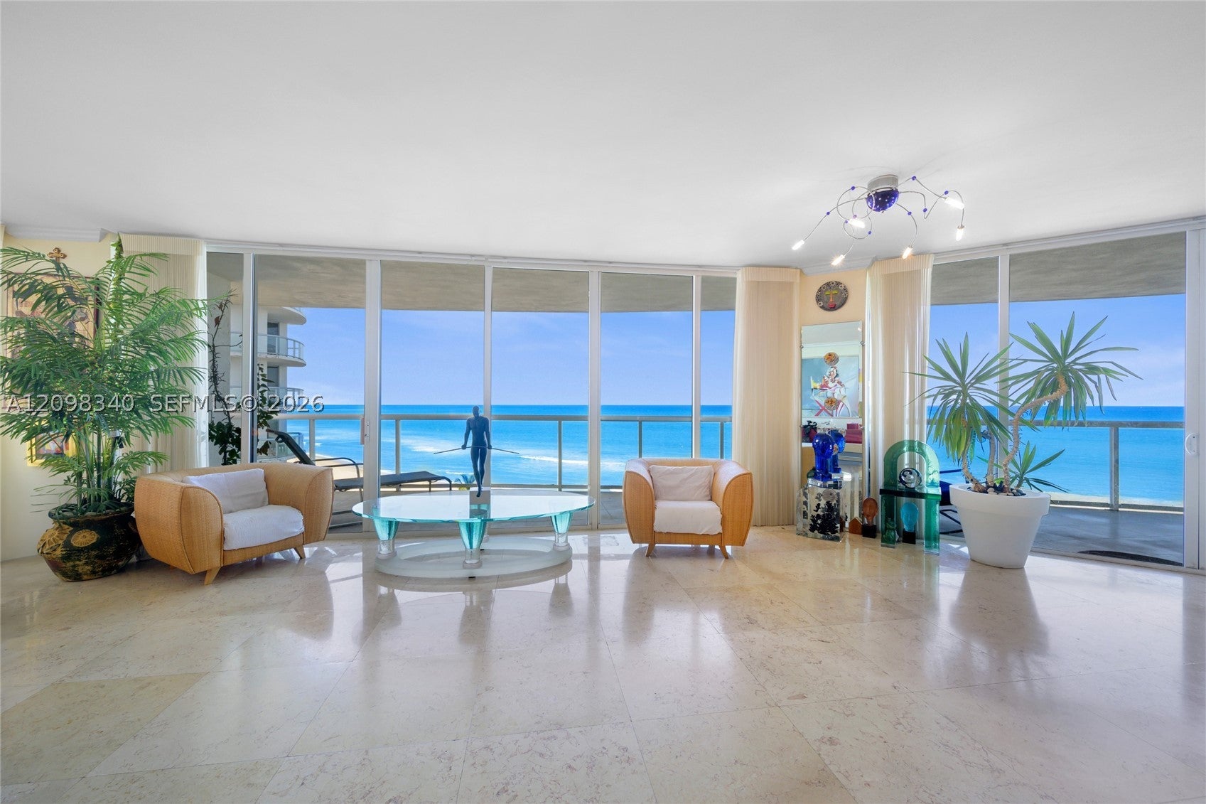 18671 Collins Ave 802