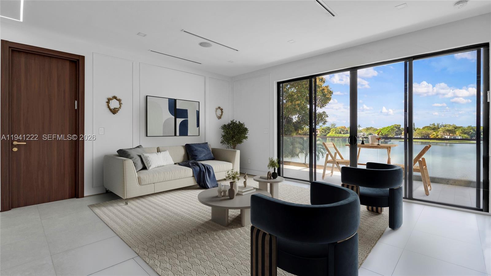 ENCHANTED LAKE - Residential