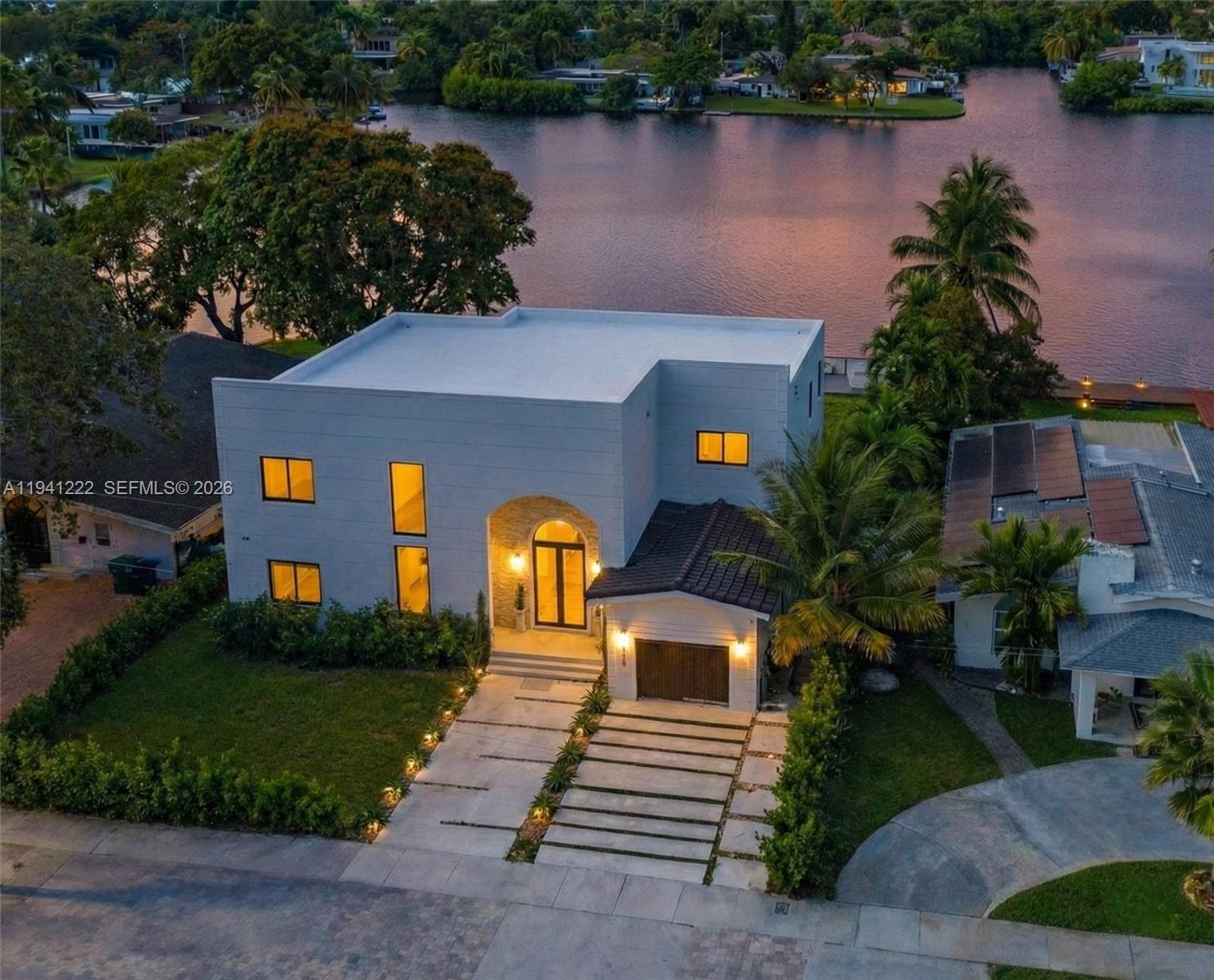 ENCHANTED LAKE - Residential