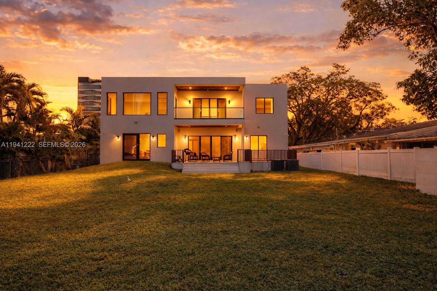 ENCHANTED LAKE - Residential