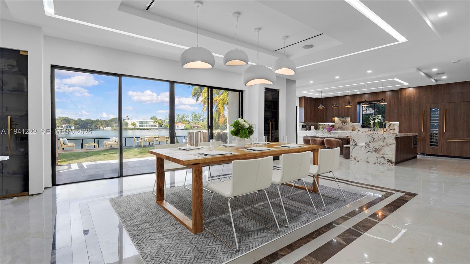 ENCHANTED LAKE - Residential