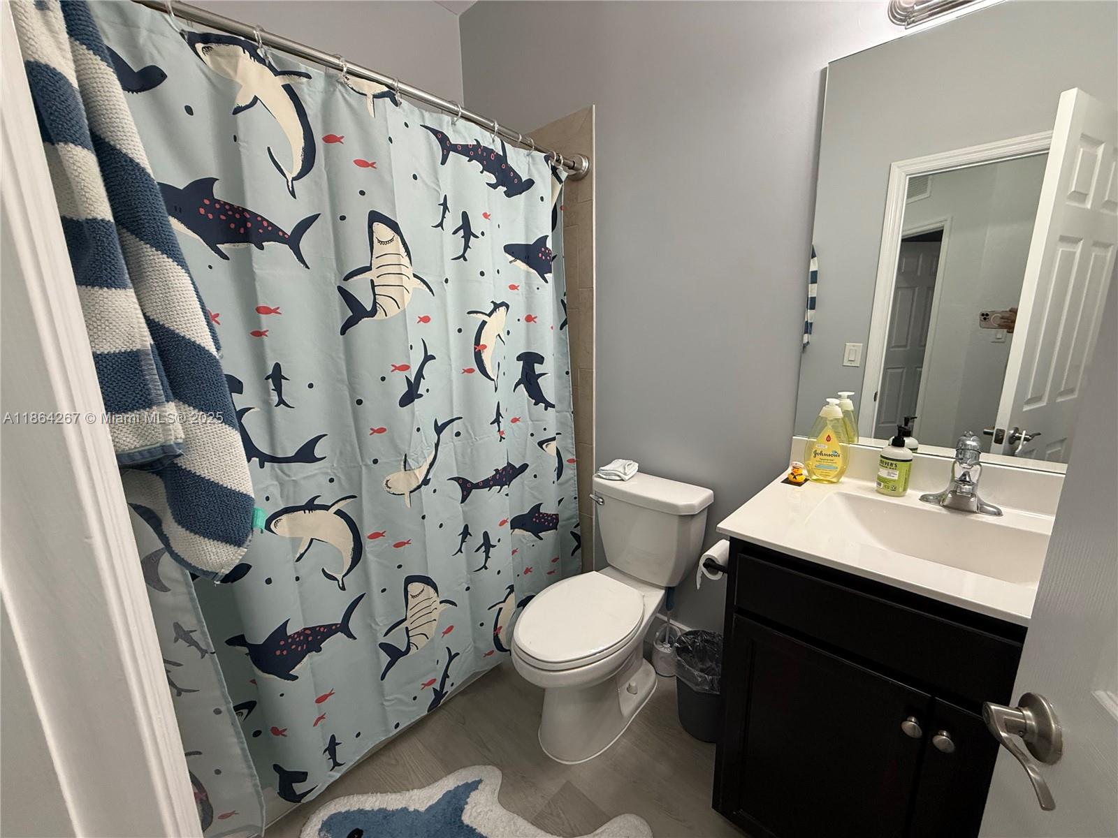 BAYWINDS OF DOMINICA AND - Residential