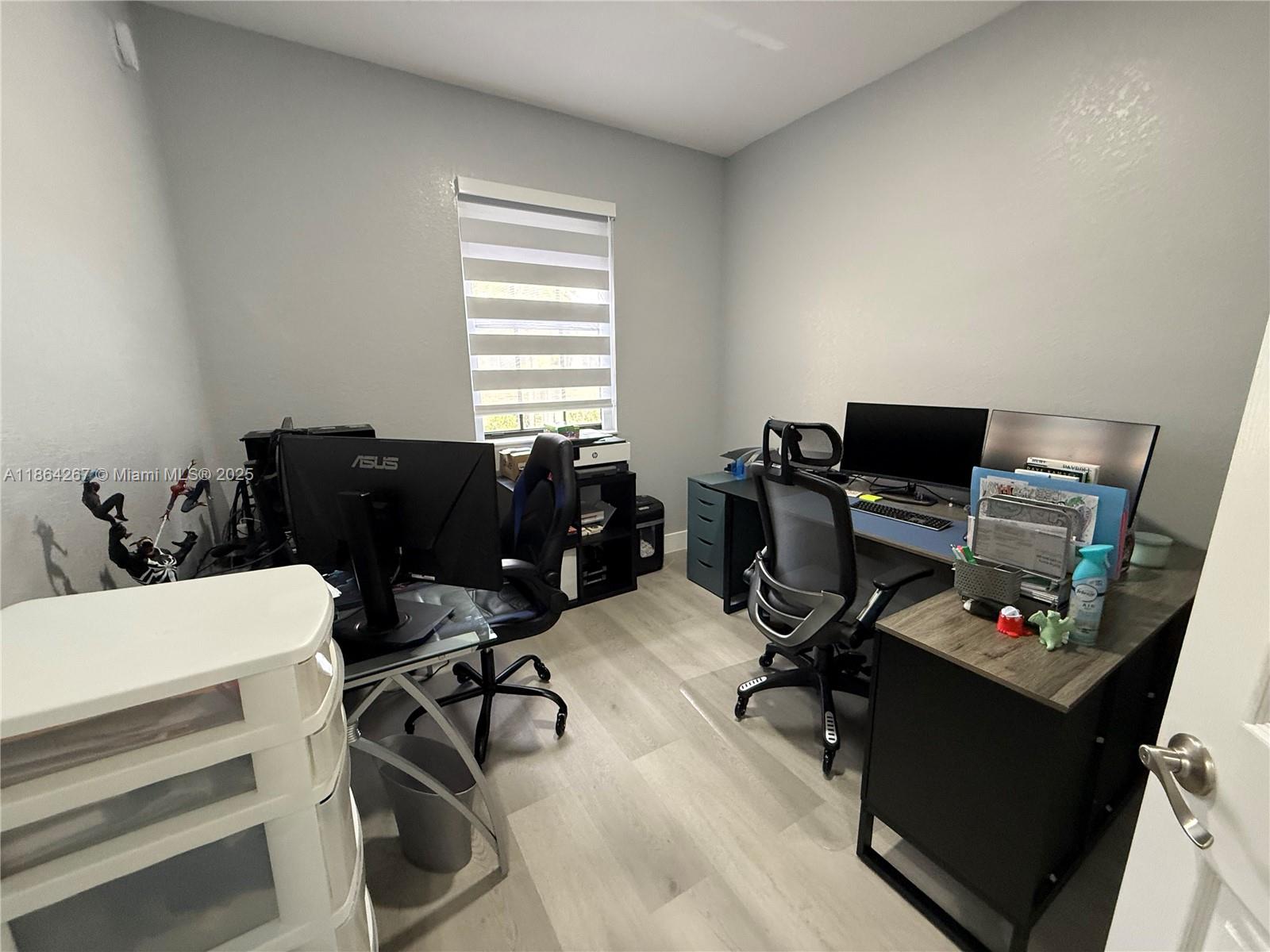 BAYWINDS OF DOMINICA AND - Residential