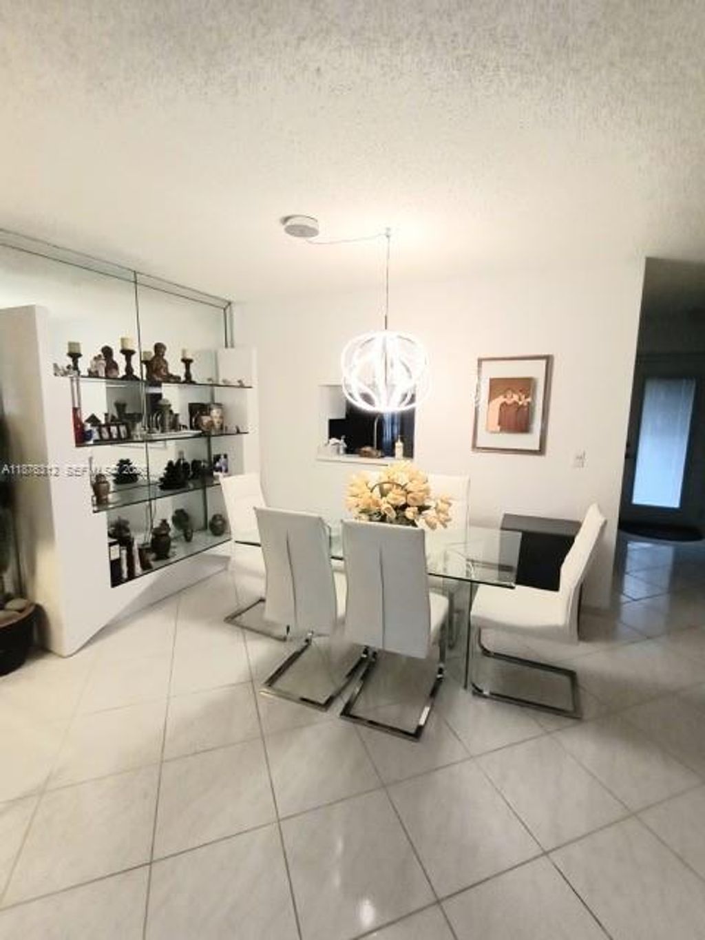 Photo of 1025 SE 4th Ave #101, Dania Beach, FL 33004 (MLS # A11876312)