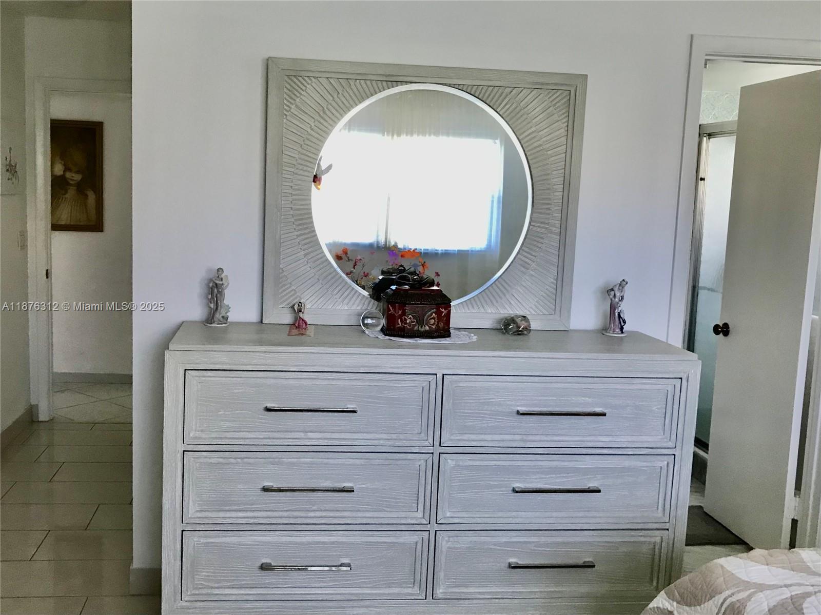 MEADOWBROOK LAKES CONDO - Residential