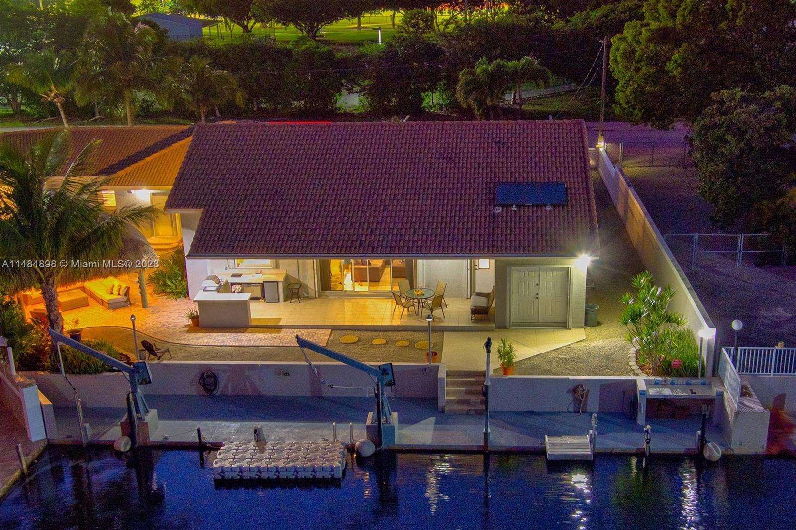 PORT LARGO 3RD ADD - Residential