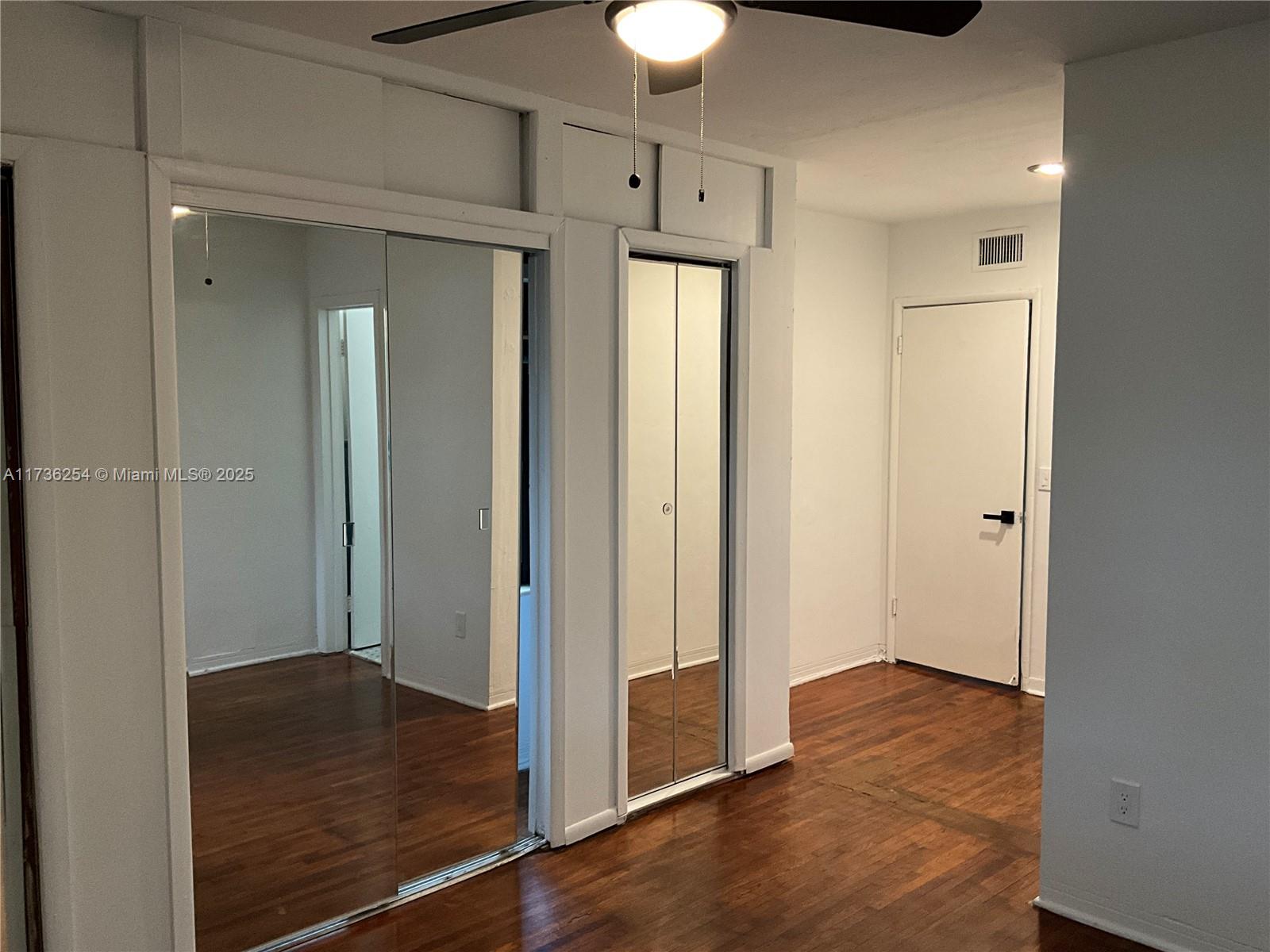 CRESTWOOD - Residential