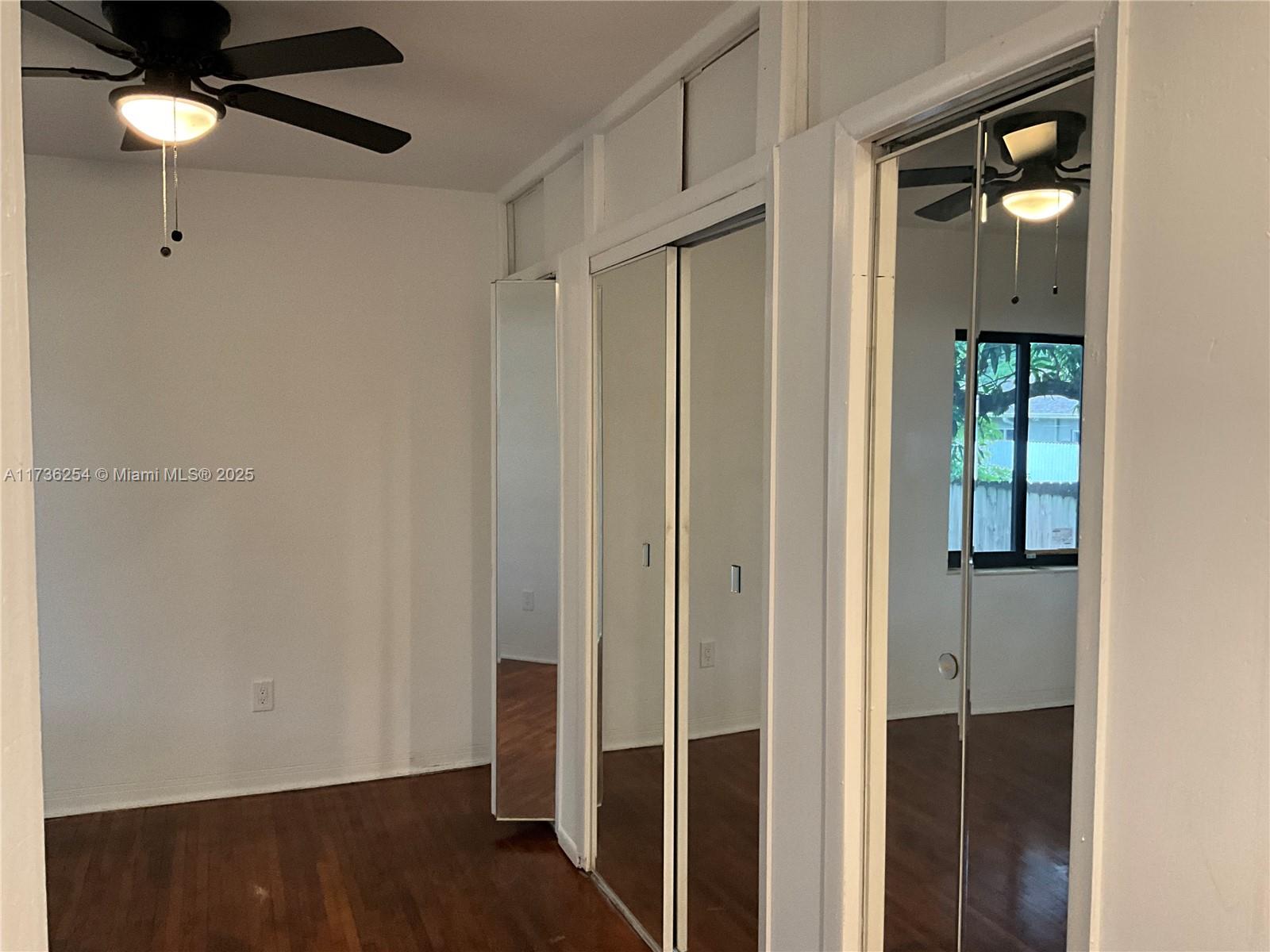CRESTWOOD - Residential