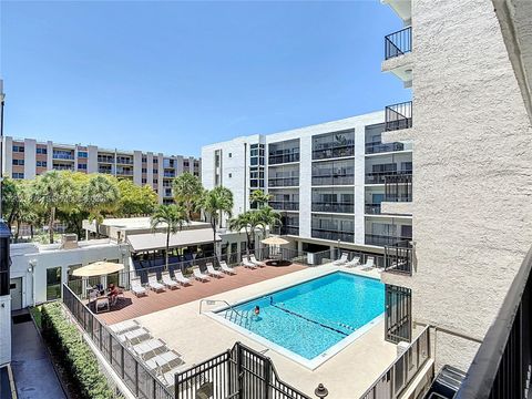 Tiny photo for 201 178th Dr #315, Sunny Isles Beach, FL 33160 (MLS # A12027878)