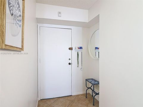 Tiny photo for 201 178th Dr #315, Sunny Isles Beach, FL 33160 (MLS # A12027878)