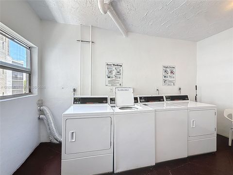 Tiny photo for 201 178th Dr #315, Sunny Isles Beach, FL 33160 (MLS # A12027878)