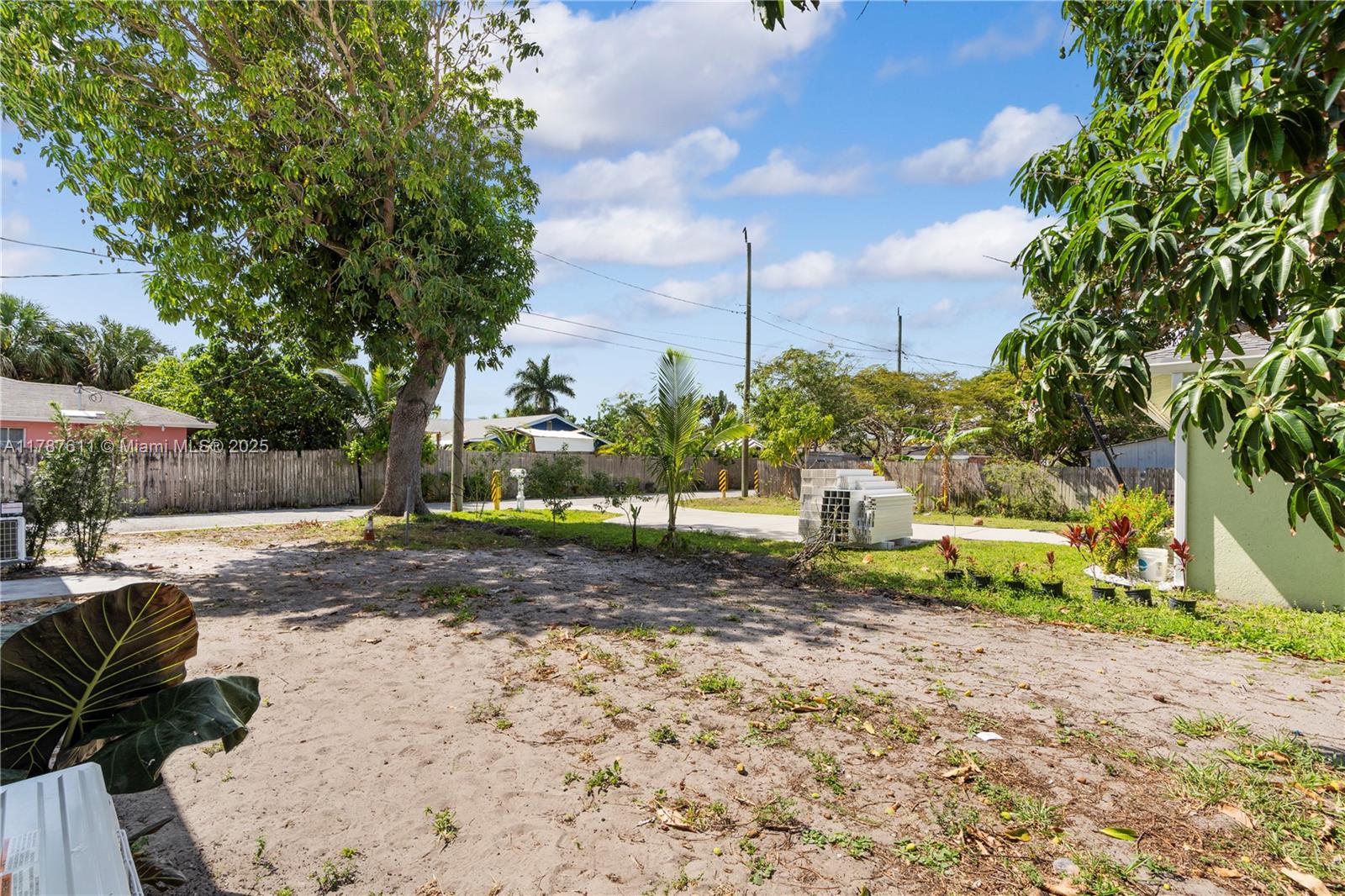 DELRAY TOWN OF - Residential Income