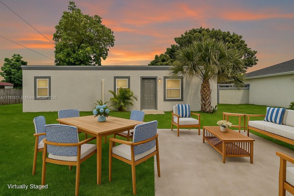 Photo of 607 SW 3rd St, Delray Beach, FL 33444 (MLS # A11787611)