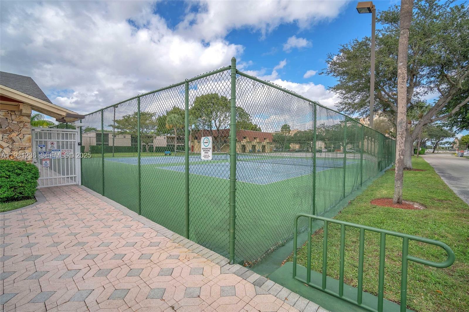 VILLAGE AT BLUE LAKE COND - Residential