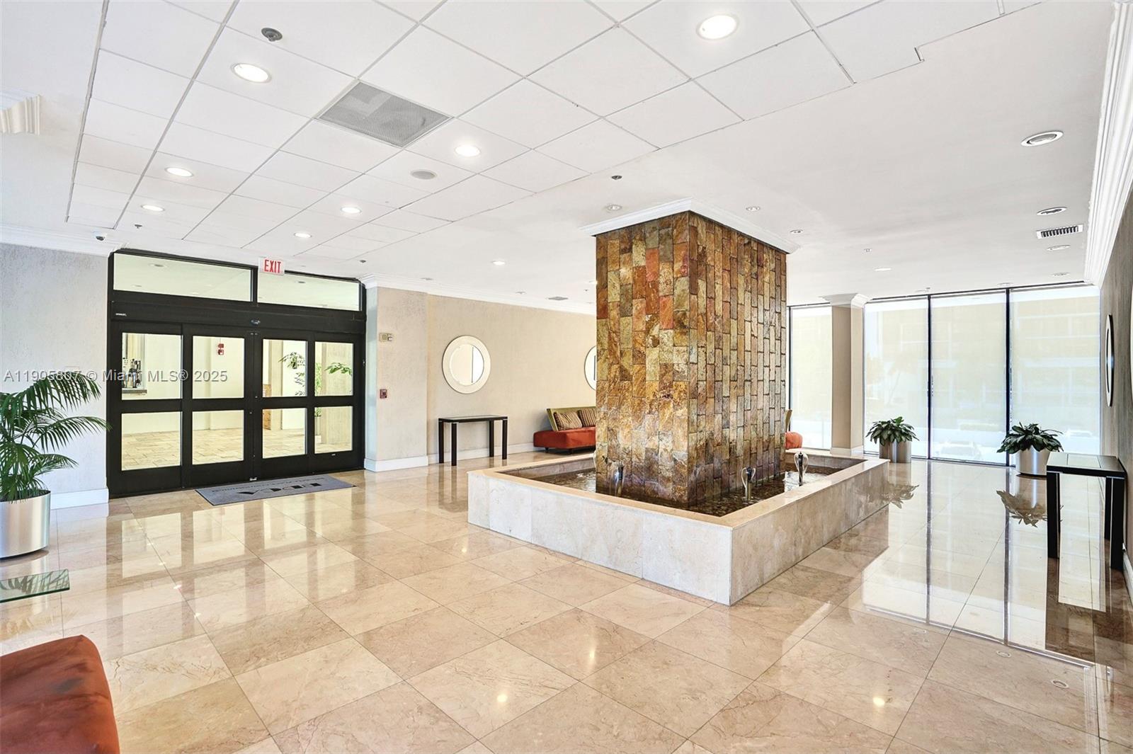 BRICKELL PLACE CONDO - Residential Lease