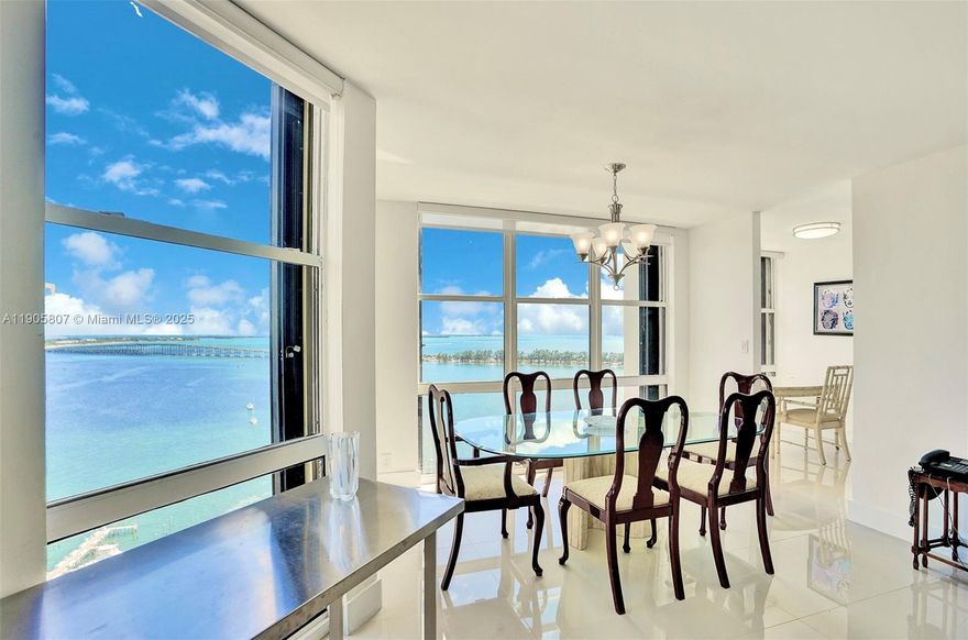 Completely Remodeled 2/2 Corner Unit w/ Stunning Direct Water & City Views AVAILABLE IN BRICKELL RIGHT NOW! High Ceilings, Bright Natural Light & Beautiful Views from every room. EXTRA SPACE: PERFECT DEN, OFFICE OR CHILDREN'S ROOM. 24" White Porcelain Tiles, New Kitchen. INCREDIBLE MASTER BATH W SPA-LIKE BATH + Perfect Walk-In. WASHER & DRYER in Unit! Large Windows throughout w/ BREATHTAKING VIEWS of Biscayne Bay, Key Biscayne & Miami Beach. Watch the Magnificent City Views at Night as Miami Lights up the Sky. TWO PARKING SPACES (1 Covered!), Tons of Visitor Parking, Great for Entertaining! Largest Grounds in Brickell. New Hurricane Impact Windows to be Installed Soon! Incredible Location, 5 Mins to Key Biscayne, 10 to Coral Gables, Short Walk to Restaurants & Bars. BROKERS READ REMARKS :)