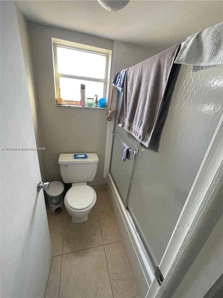 Live Oak Condominiums - Residential
