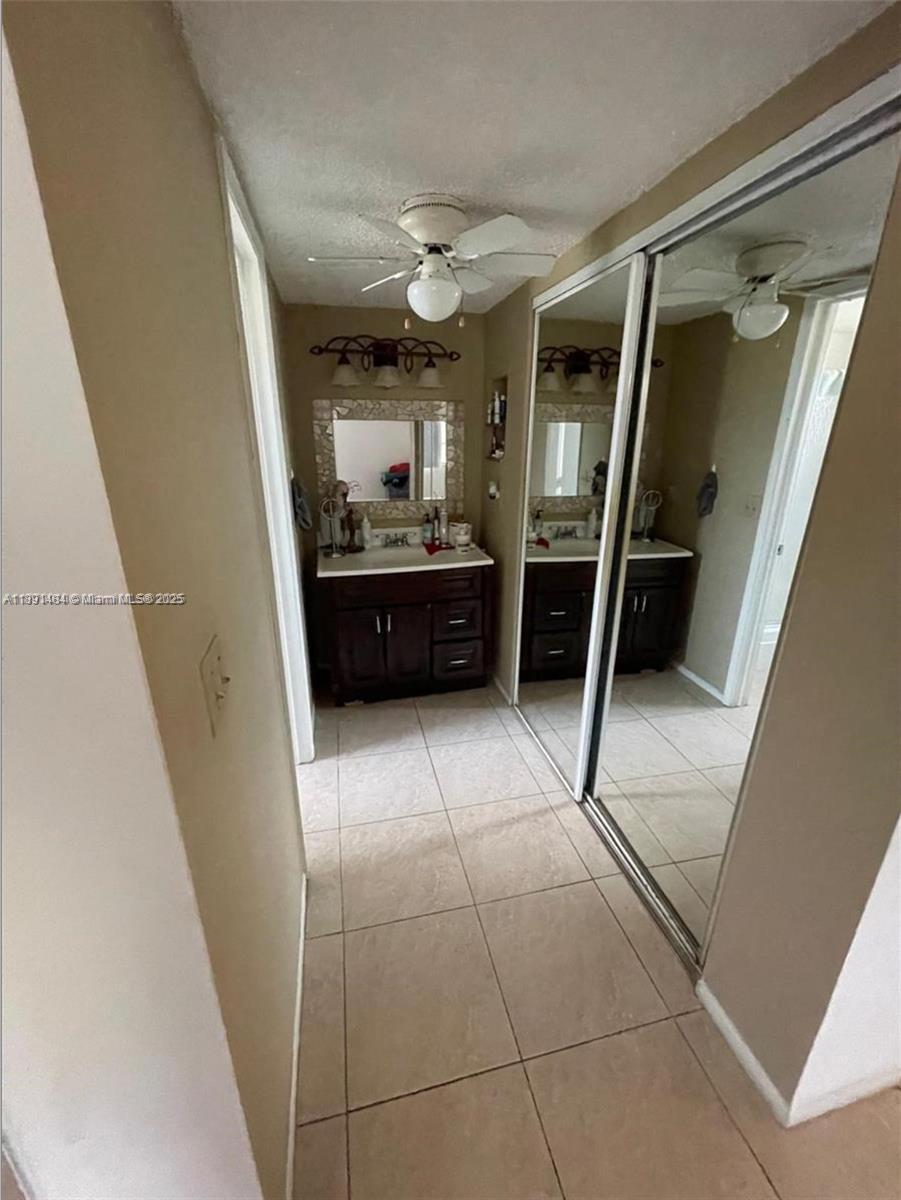 Live Oak Condominiums - Residential