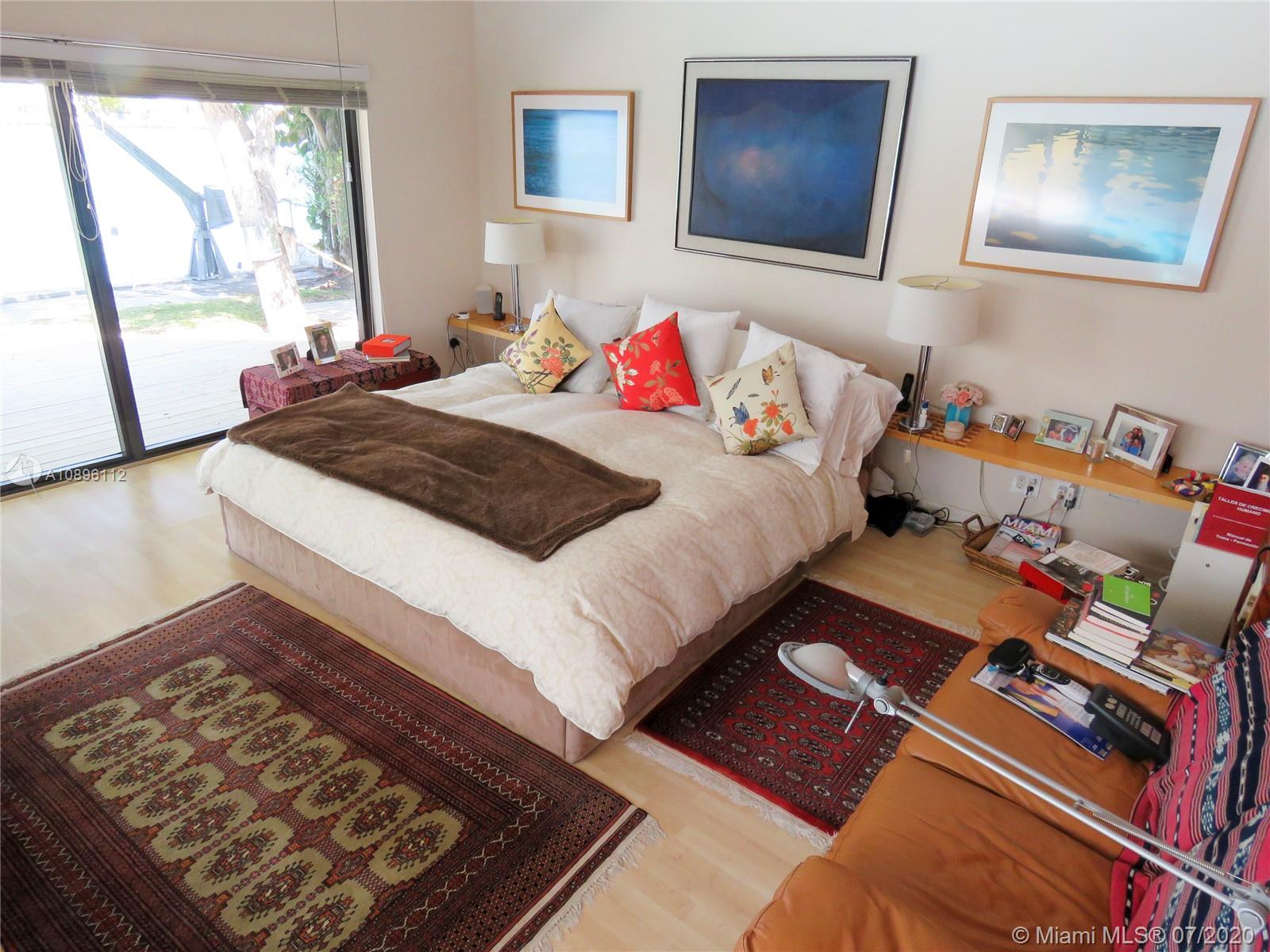 MASHTA ISLAND A REPLAT OF - Residential