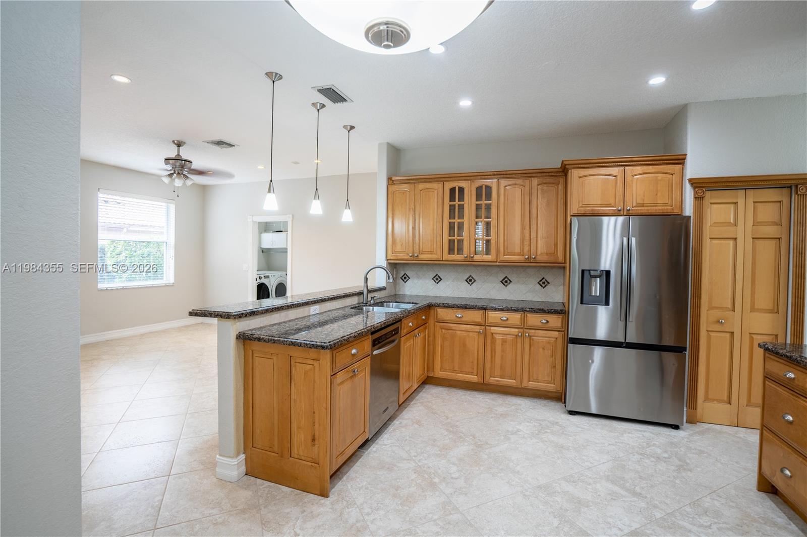 SILVER LAKES AT PEMBROKE - Residential Lease