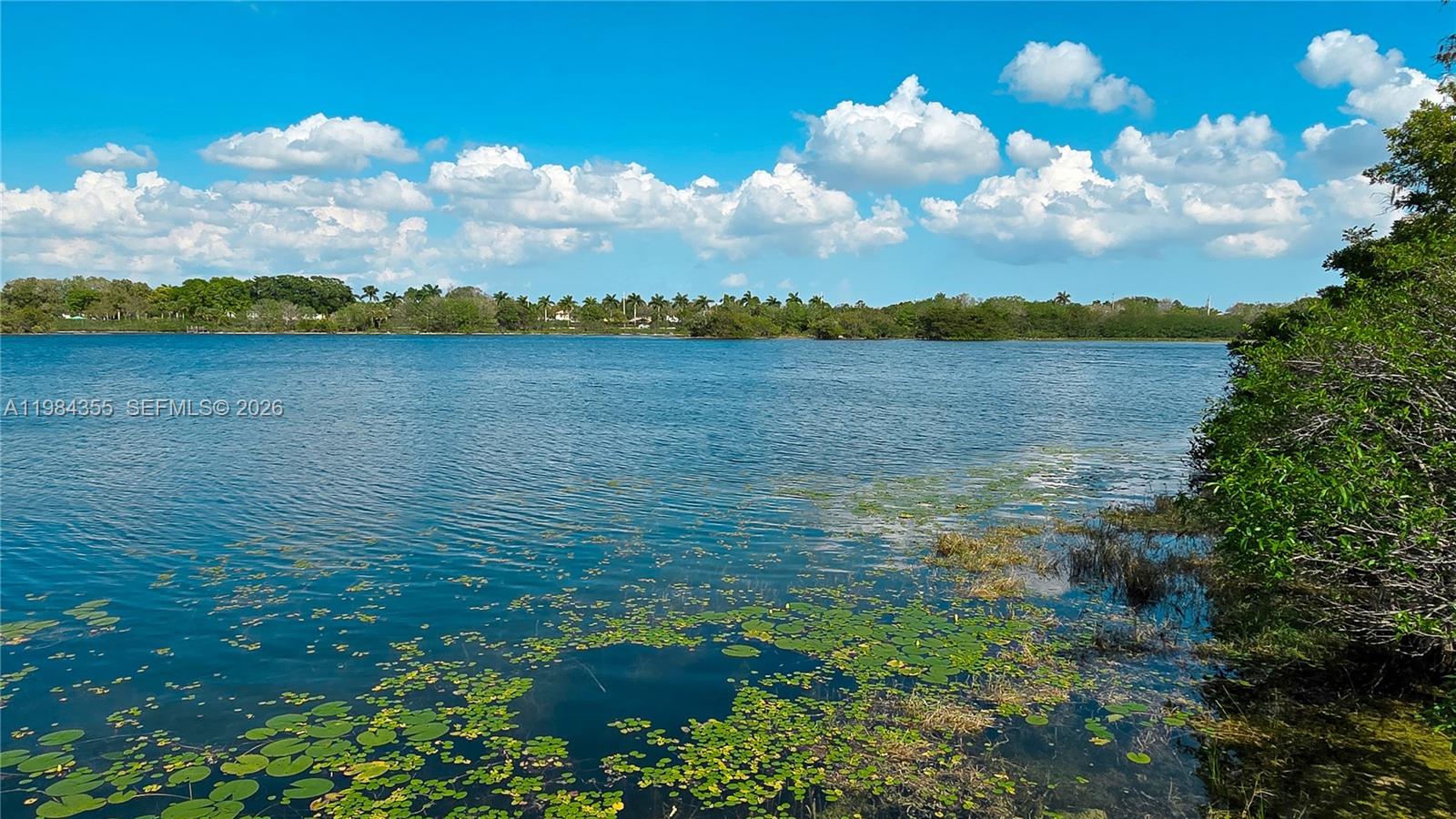 SILVER LAKES AT PEMBROKE - Residential Lease