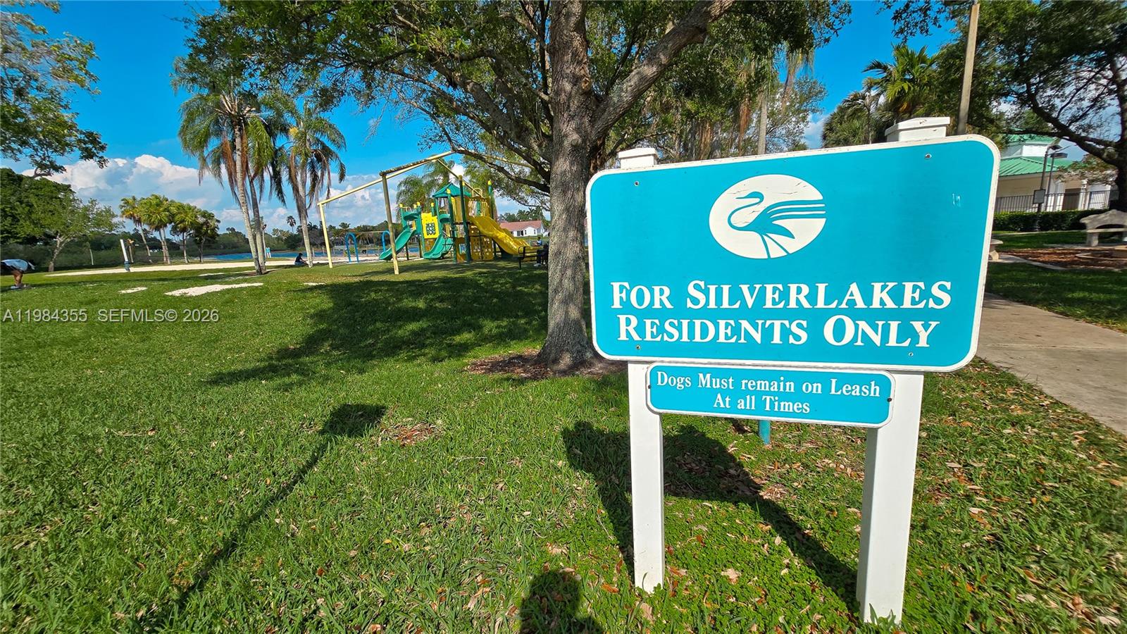 SILVER LAKES AT PEMBROKE - Residential Lease