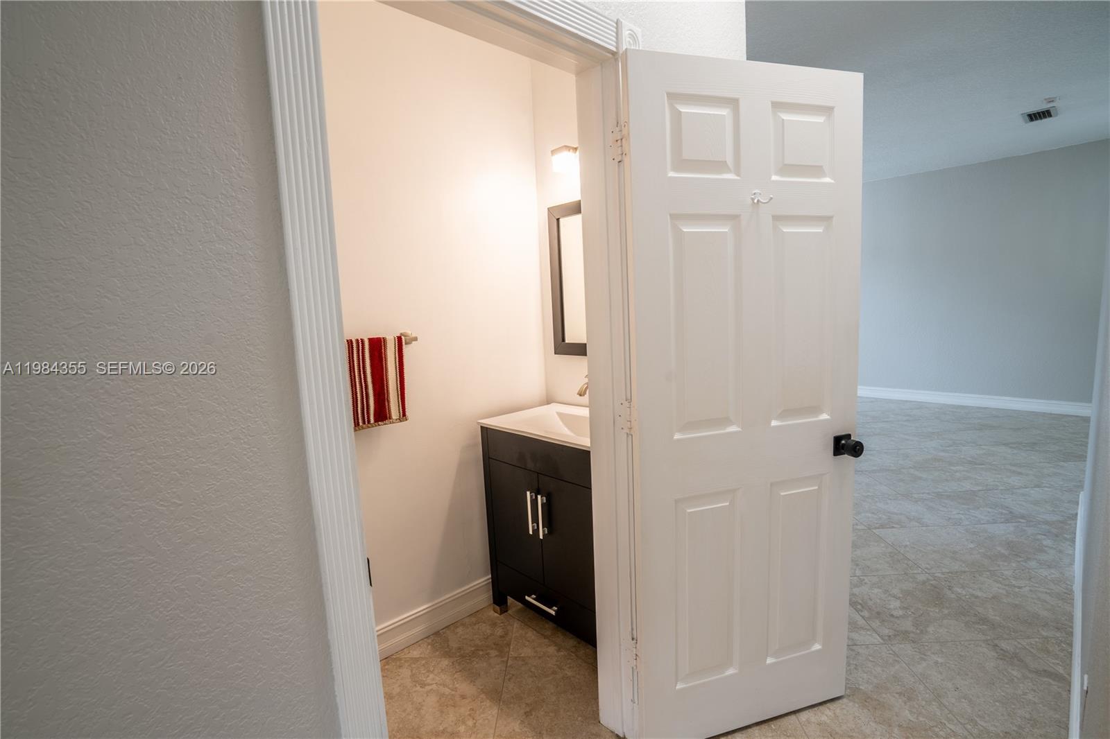 SILVER LAKES AT PEMBROKE - Residential Lease