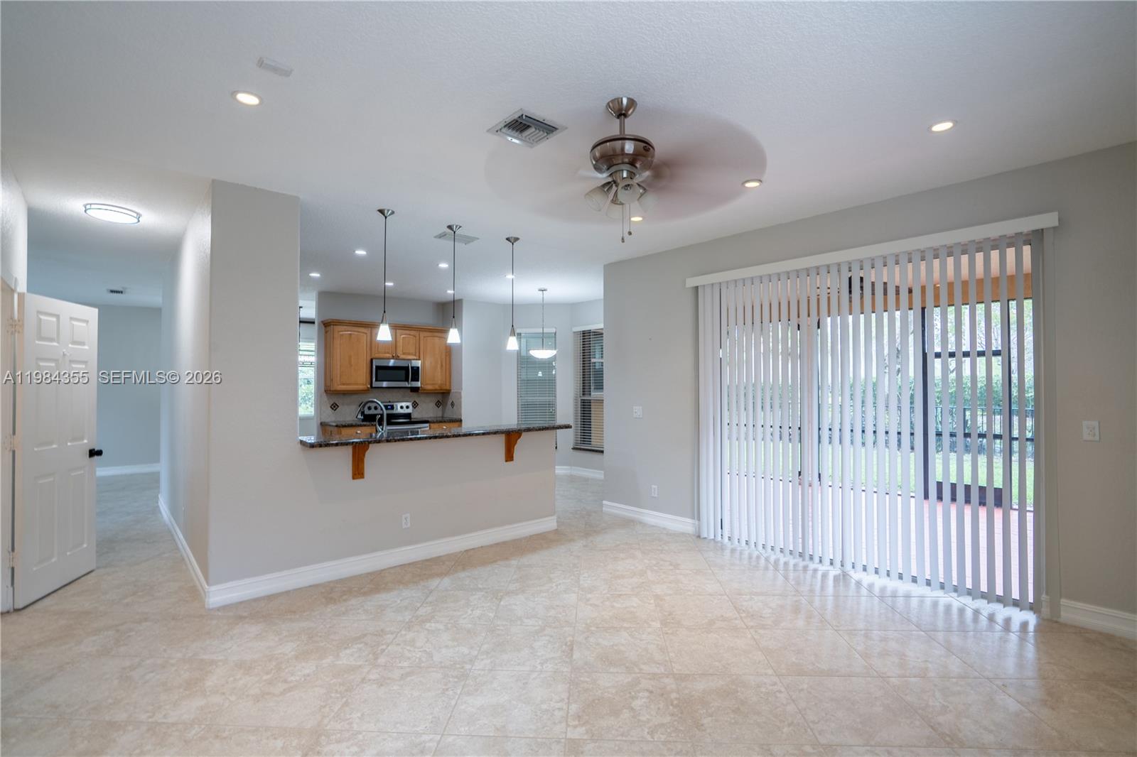 SILVER LAKES AT PEMBROKE - Residential Lease