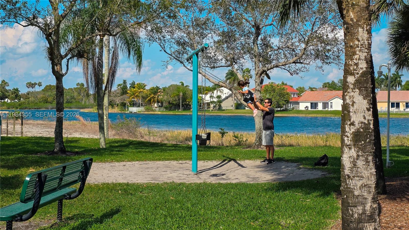 SILVER LAKES AT PEMBROKE - Residential Lease