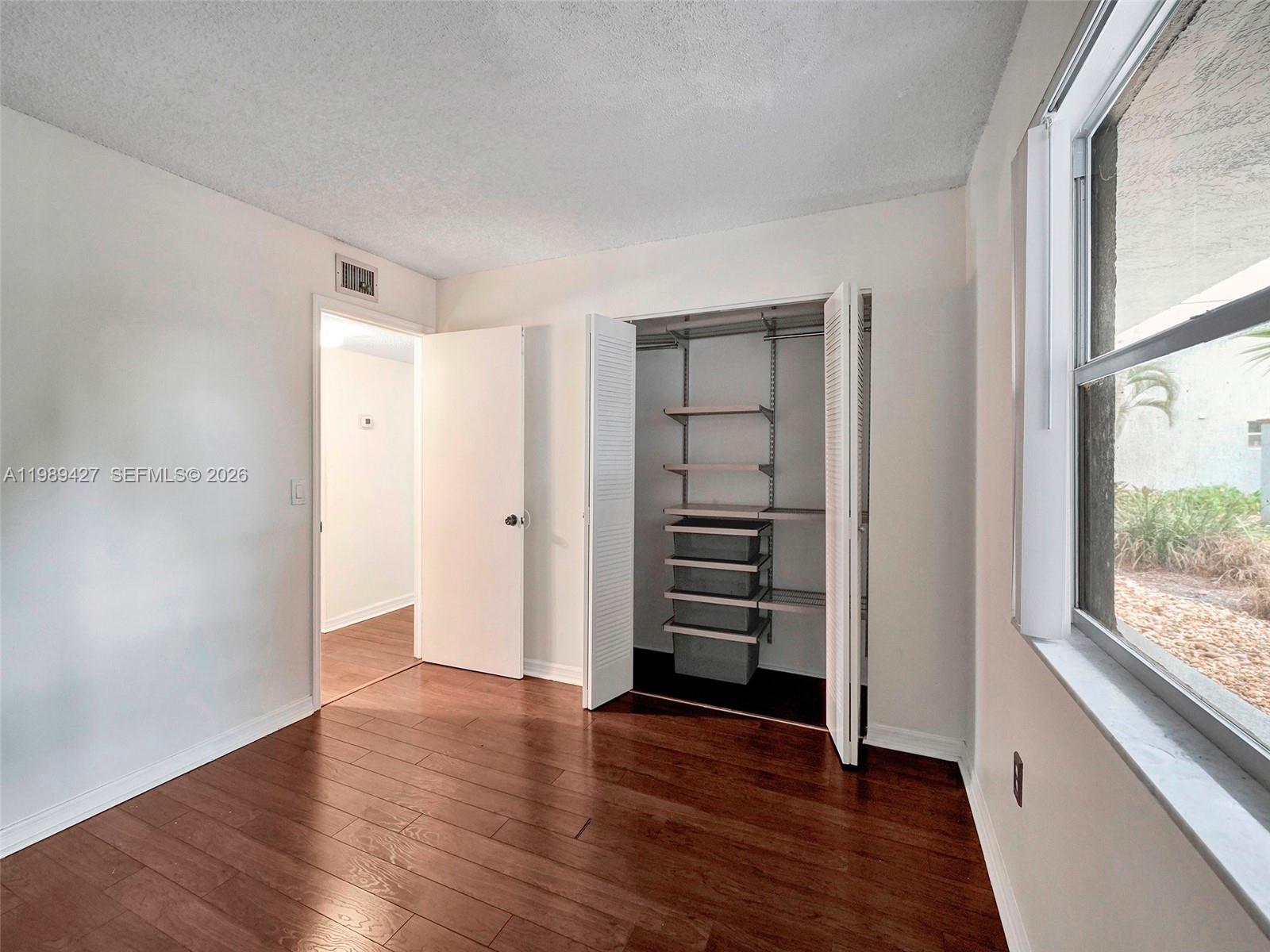 SUNWOOD CONDO - Residential