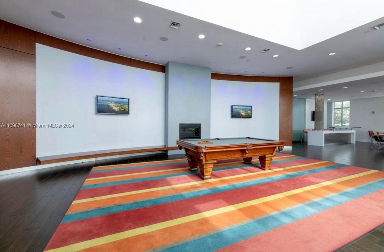 EDGE CONDO - Residential Lease