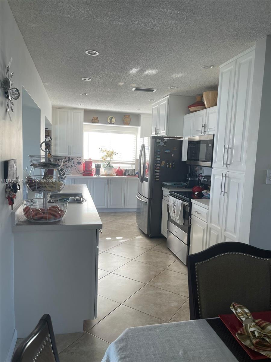 8312 NW 59th St